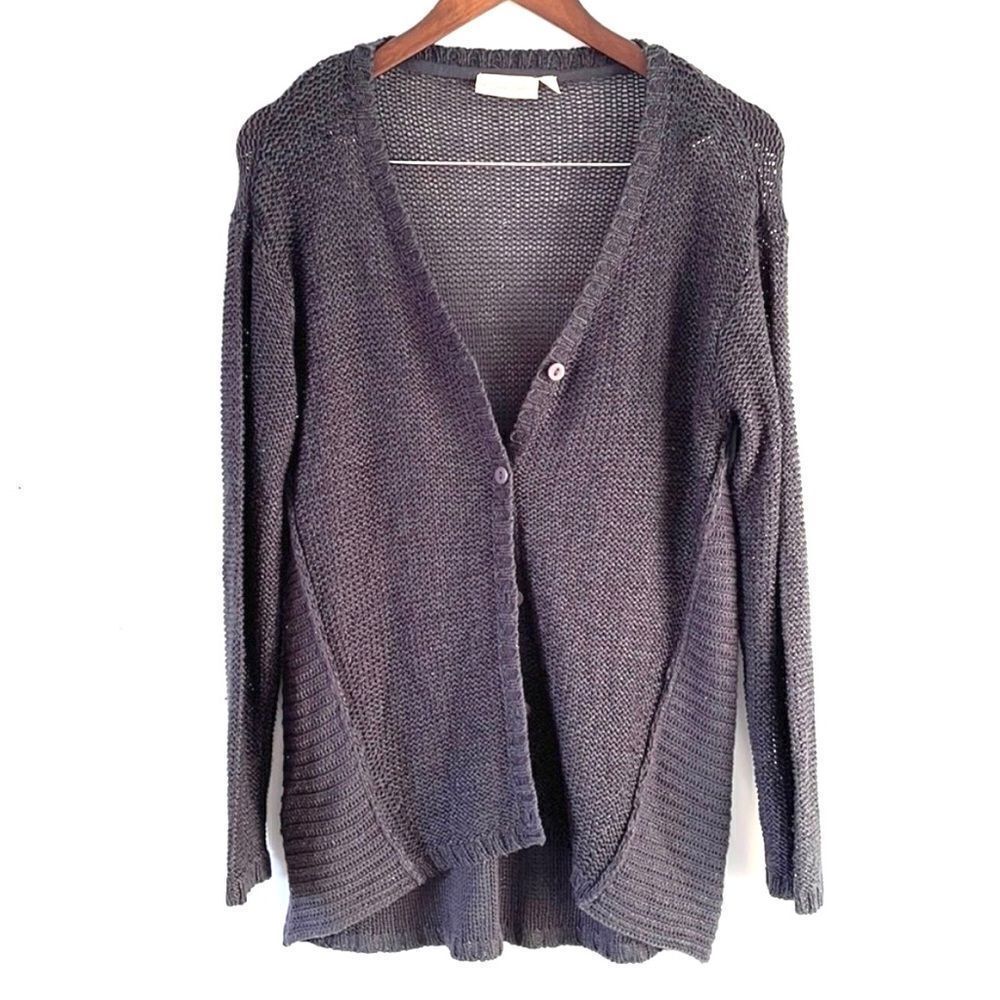 La Classe Couture size medium navy blue knit button down cardigan.